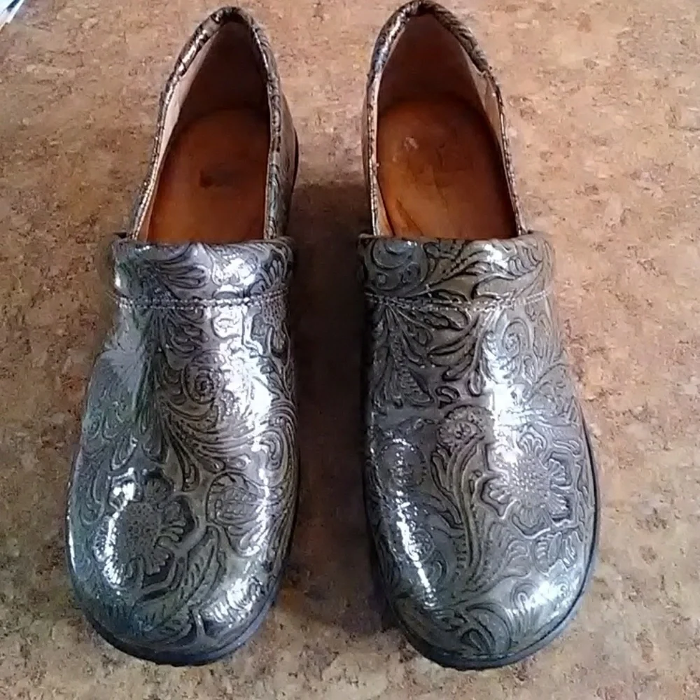 Women's Nurture Shoes